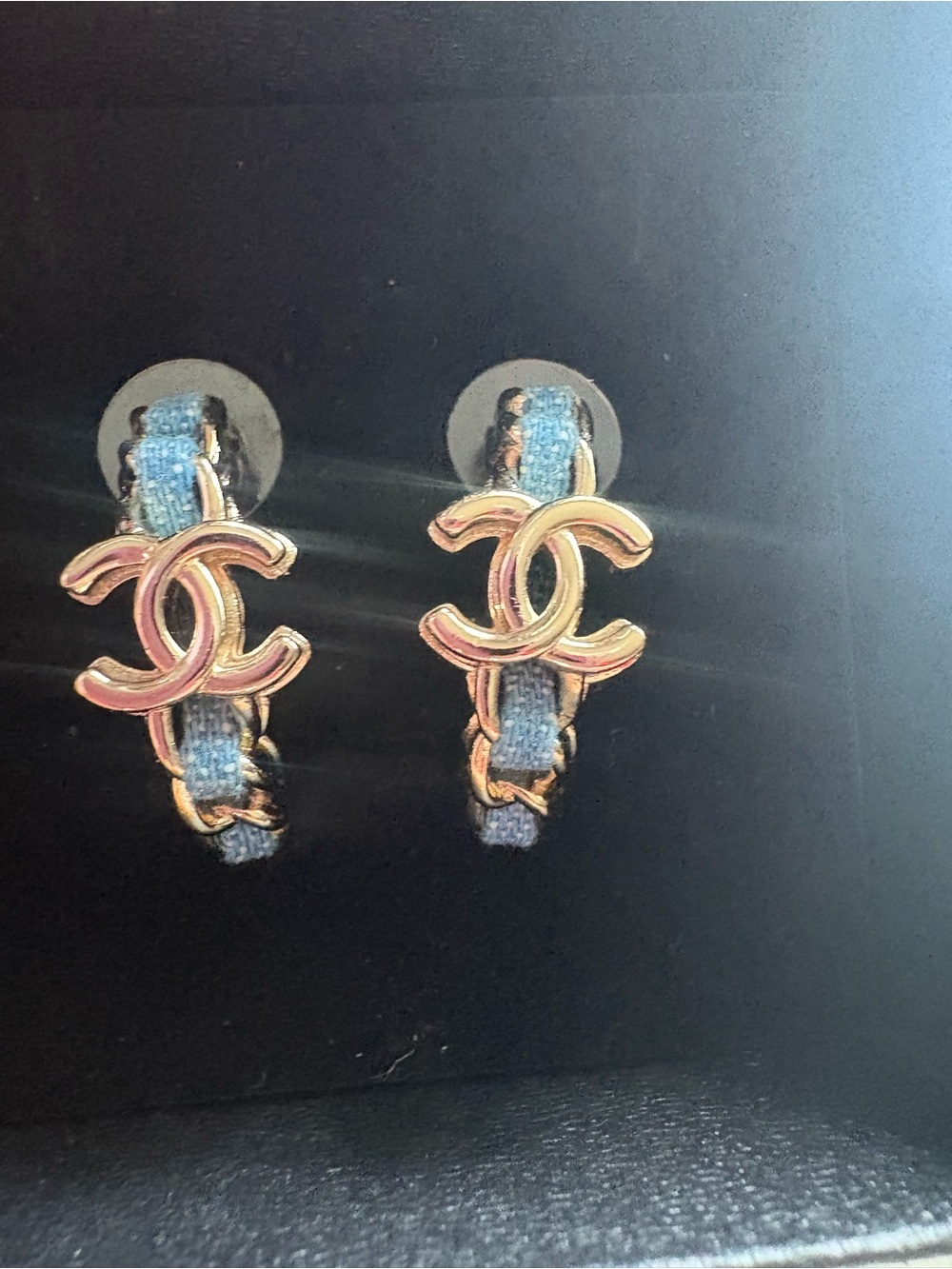 FASHION Gold CC Logo Hoop Pierced Earrings with Blue Denim Fabric Weave - Picture 3 of 8